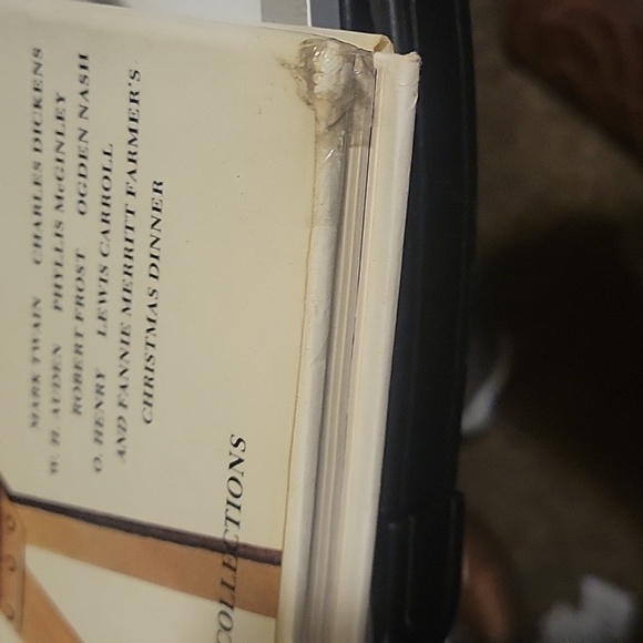 Norman Rockwell's Christmas Book Used Hardback - Picture 5 of 5